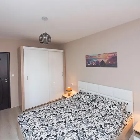 Apartment Lux *